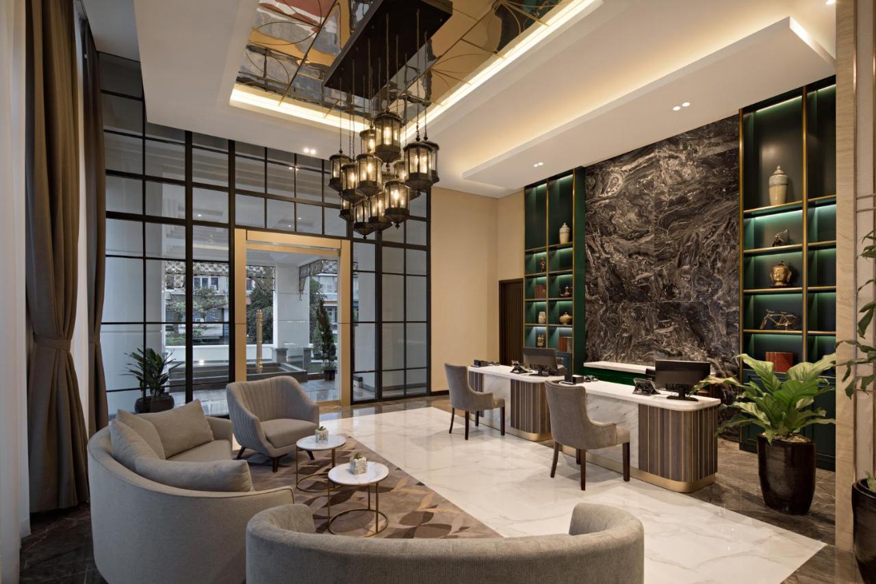 Sutasoma Hotel Jakarta Exteriör bild
